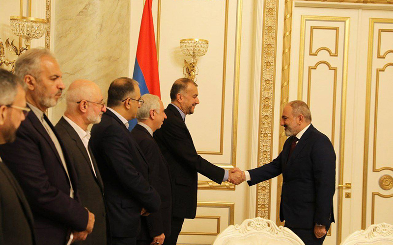 دیدار وزیر امور خارجه کشورمان با نخست وزیر جمهوری ارمنستان